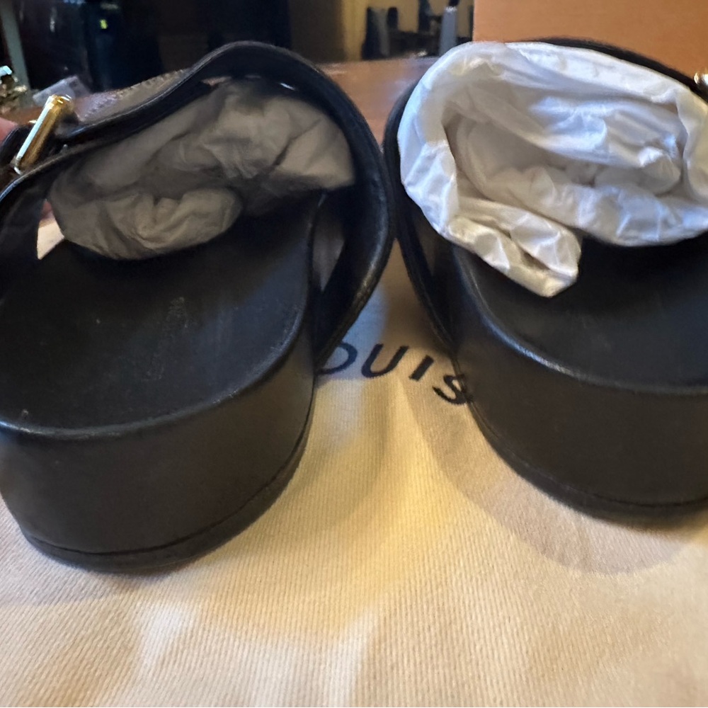 Louis Vuitton Monogram Sandals. Original Receipt, Dust Bags, Box. - Picture 8 of 10